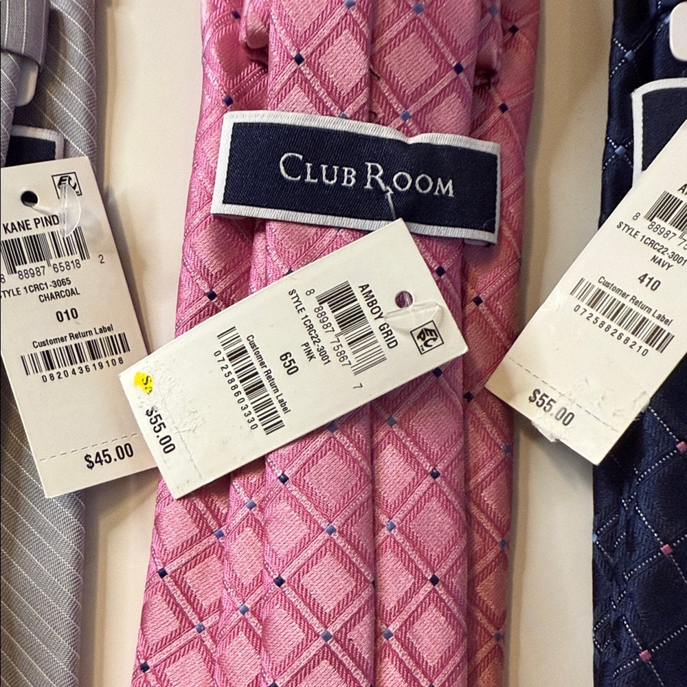 Club Room Men’s Tie Bundle NWT‎ 4 Pack Gray Pink Navy Purple Classic Gift - Picture 9 of 10